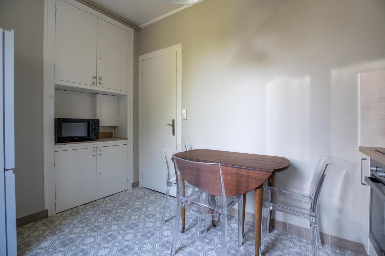 Maison De Ville Avec Jardin "La Coquette" Jonzac Esterno foto
